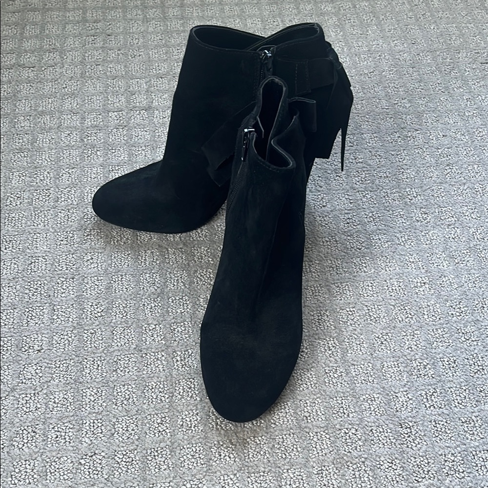 Aldo Suede Zip Up Ankle Boots with Bow Detail Black Women’s Size 8